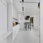 Lägenhet Sea&lake Stylish With Air Conditioning And Parking Near The In By Renters