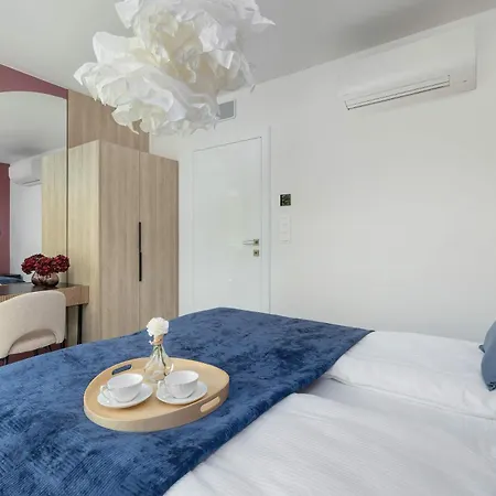 Sea&lake Stylish And With Air Conditioning And Parking Near The In By Renters *