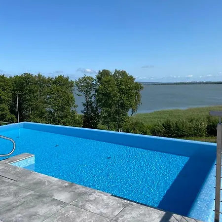 Apartman Sea&lake Stylish And With Air Conditioning And Parking Near The In By Renters *