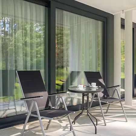 Sea&lake Stylish And With Air Conditioning And Parking Near The In By Renters Mielno